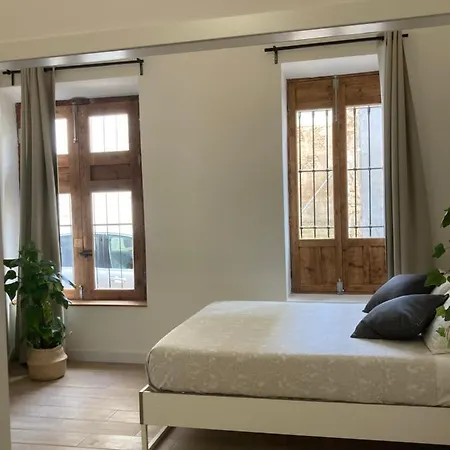Castle View Apartmanhotel Alicante